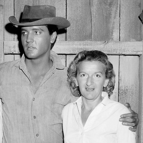 Jmw Trude Mit Elvis 1960 C James Forsher Estate